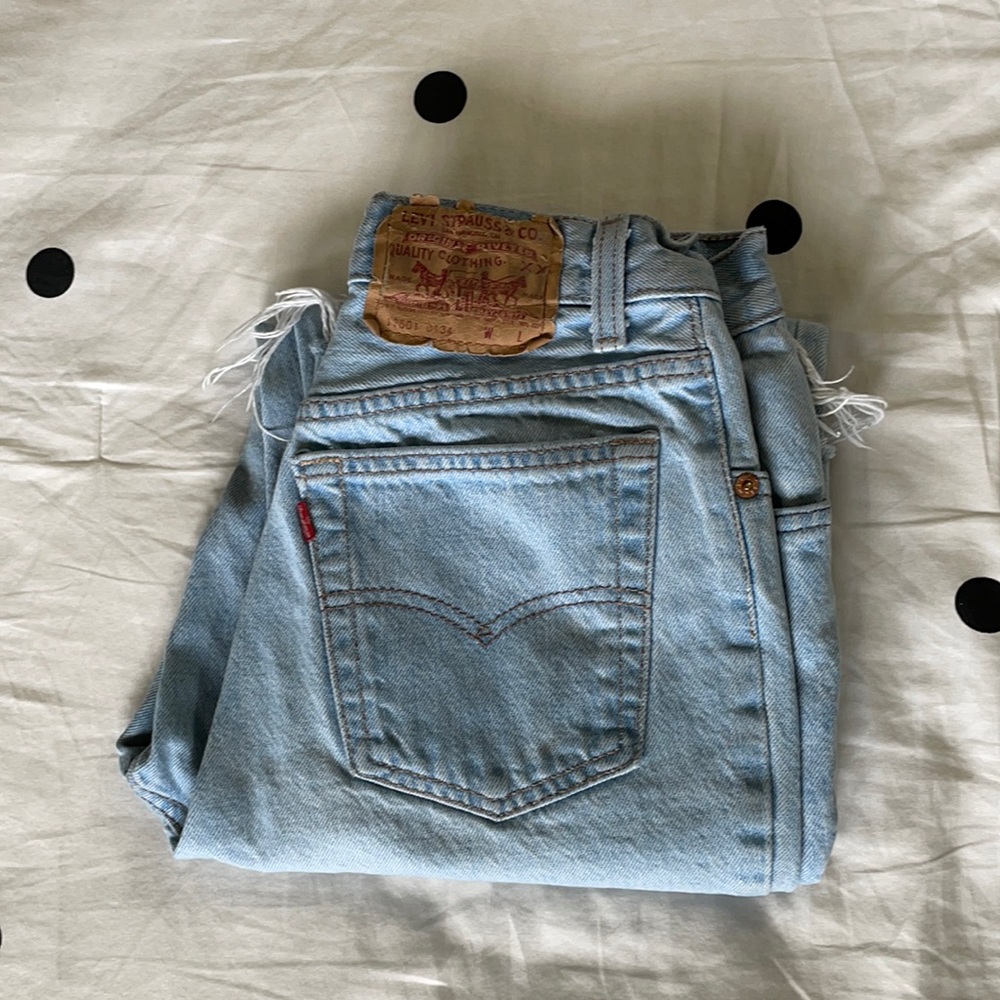 Vintage Light Wash Levi’s